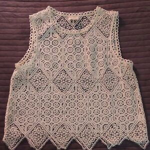 Deletta Cream Lace Sleeveless Blouse